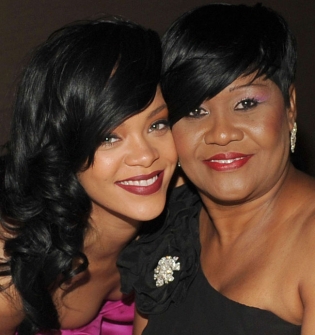 How Will Rihanna Look Like In 20 years? See How Well Resembles Her Mother