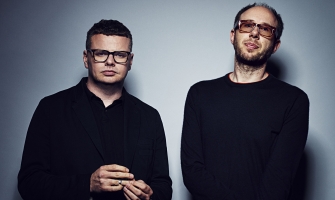 The Chemical Brothers have released the video of the song "Wide Open" featuring Beck