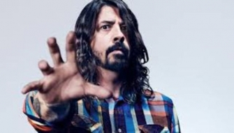 Some students from Ethiopia have sent an original message for Dave Grohl's birthday (video)