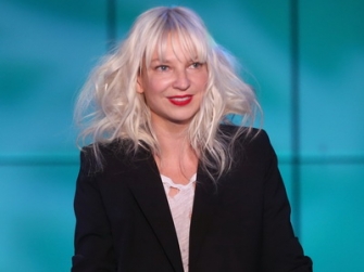 Sia shows 'Chandelier'. Listen here the new song - AUDIO