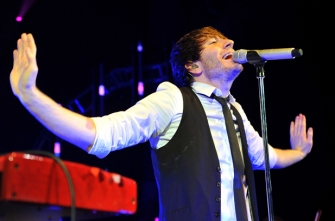 Will Owl City Manage To Climb Back On The Charts?