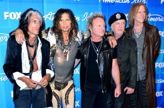 Aerosmith continues to be on fire as his tour ignites the sparks