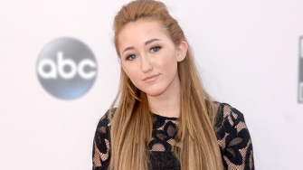 Noah Cyrus follows the footsteps of her elder sister - "She has a wonderful voice."