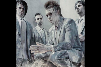 Papa Roach Abandons Tour Because Of Vocal Surgery