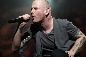 Corey Taylor (Spliknot) lends his voice to the series "Doctor Who"