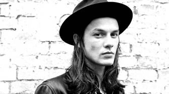 James Bay released av video for the song 'If You Ever Want To Be In Love "