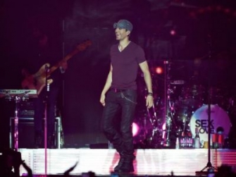 Enrique Iglesias was the big winner of the Latin Grammy gala