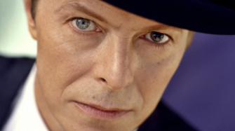 David Bowie released the single "Blackstar" - Video