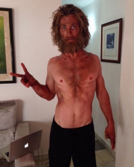 Incredible transformation of one of the sexiest actors - Few have recognized Chris Hemsworth now